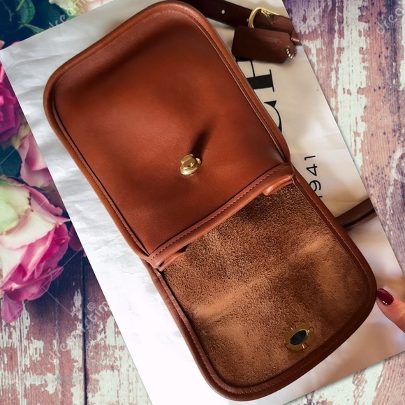 INTAGE COACH BRITISH TAN LEATHER CROSSBODY SIDEPACK BAG 9978 - Picture 14 of 17